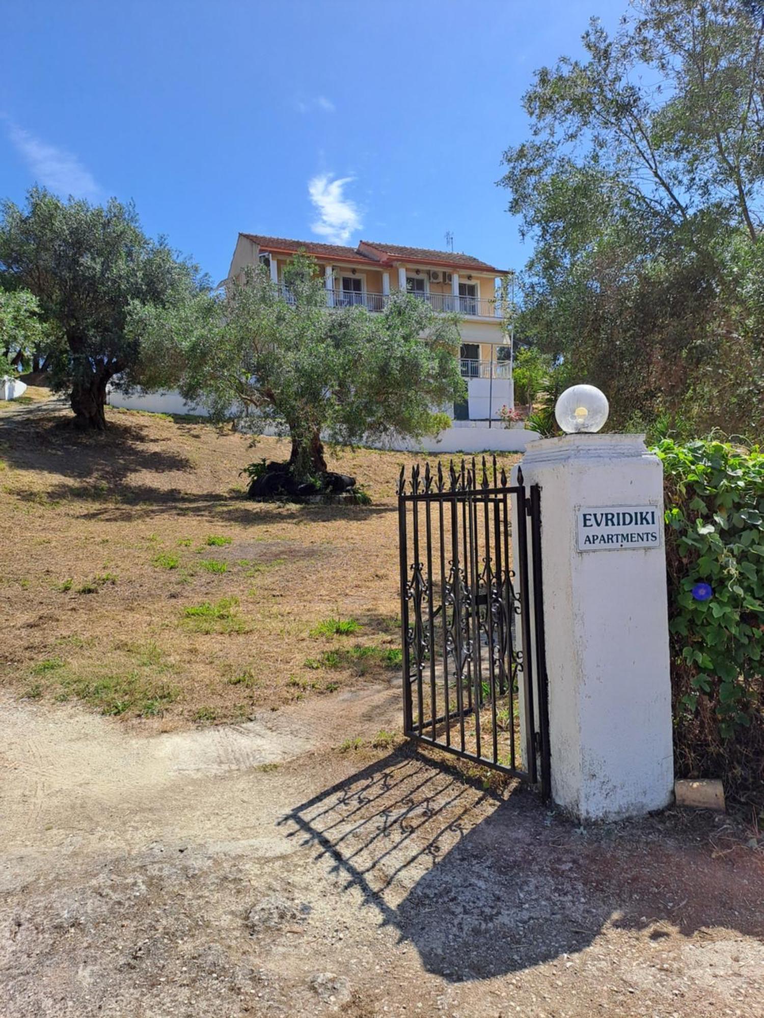 Evridiki Apartments Mesongi Exterior photo